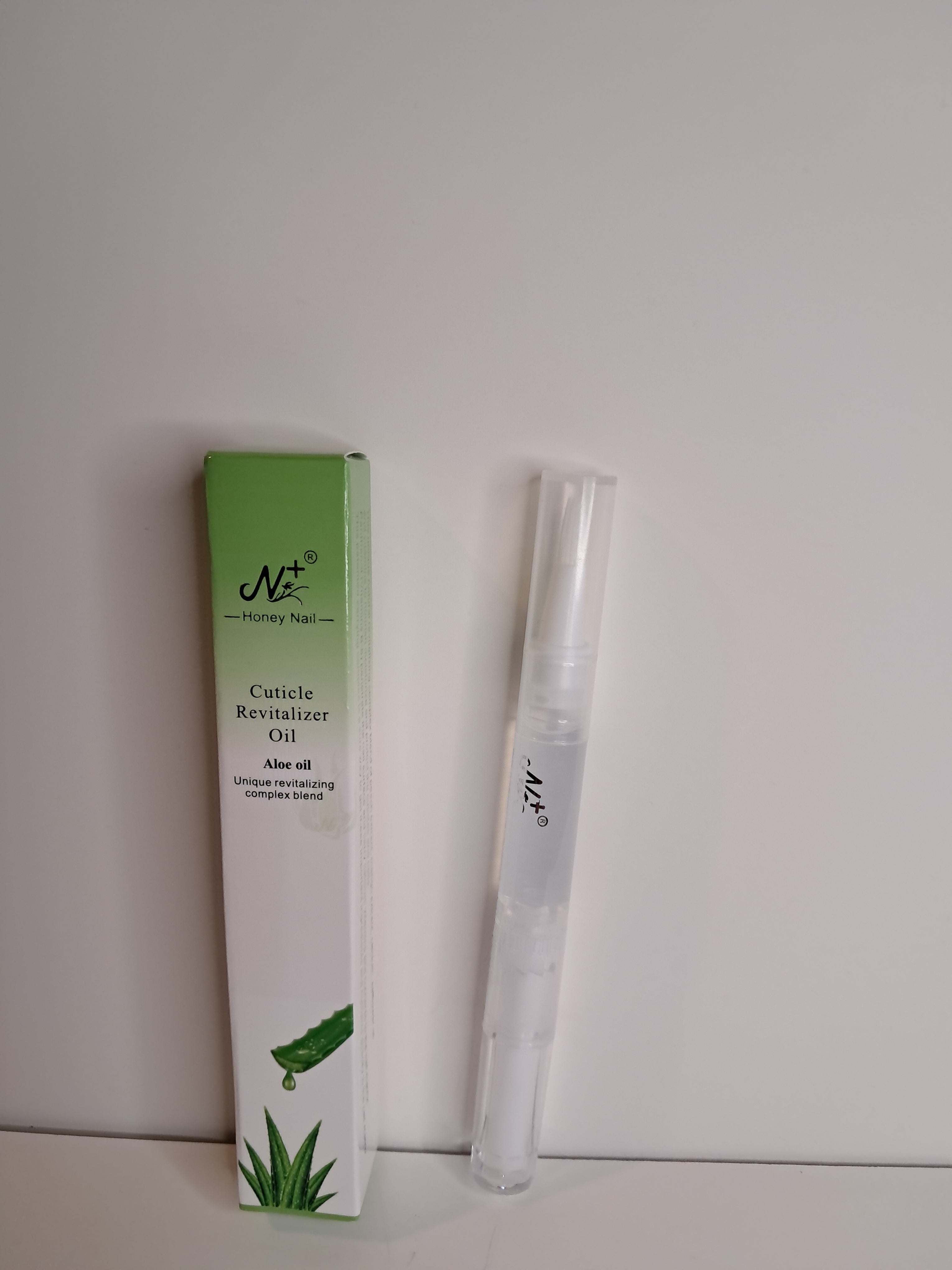 Cuticle oil 3