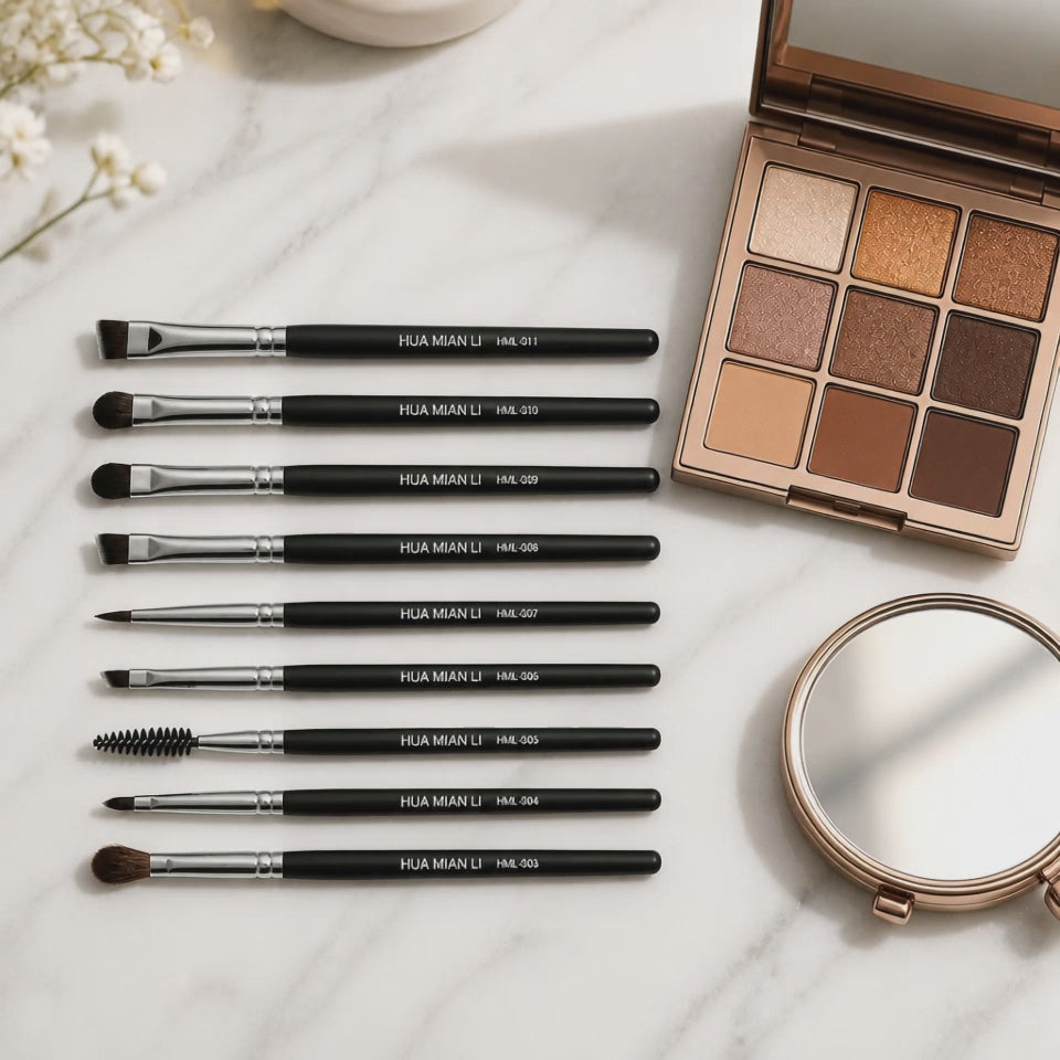Eye shadow & eye liner brushes