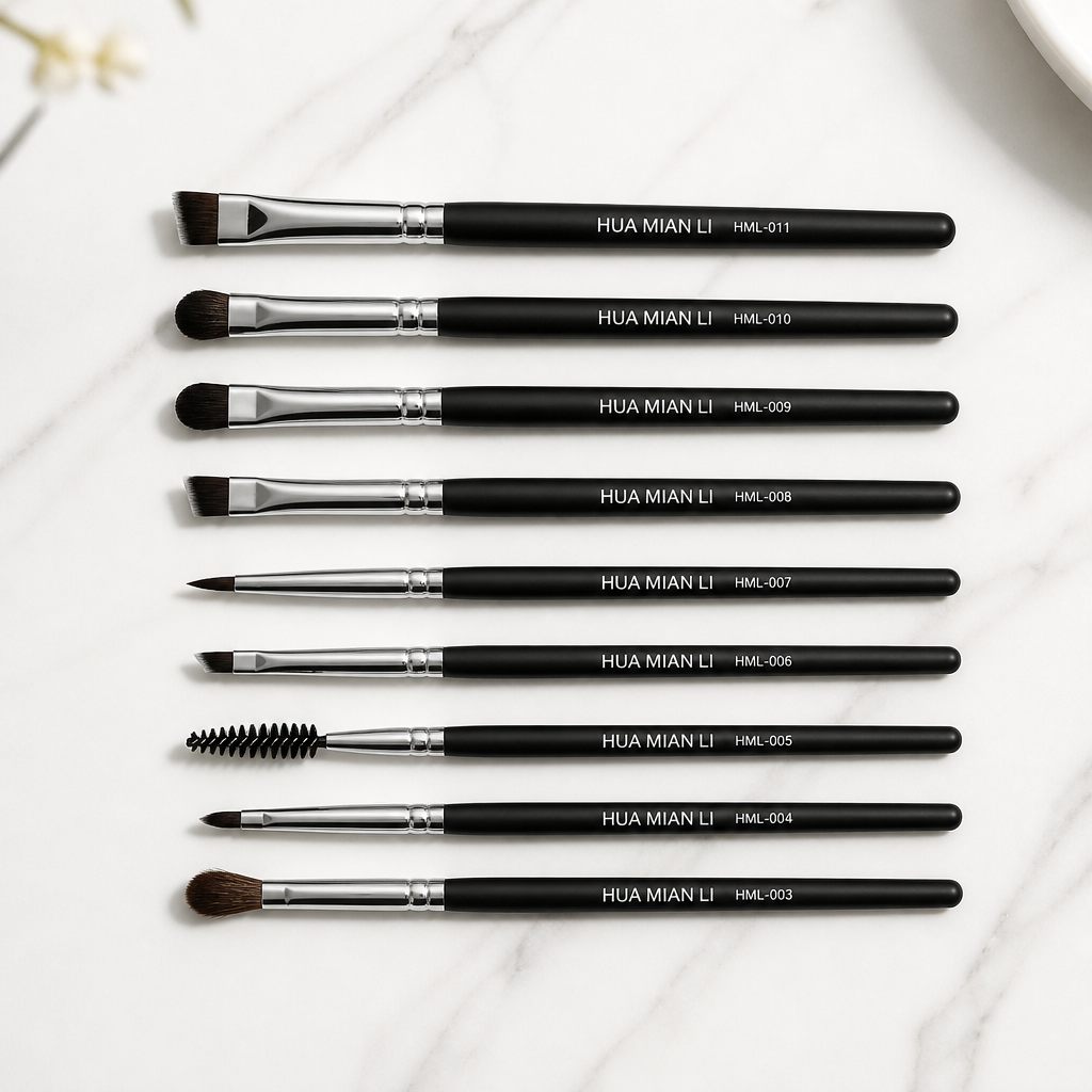 Eye shadow & eye liner brushes