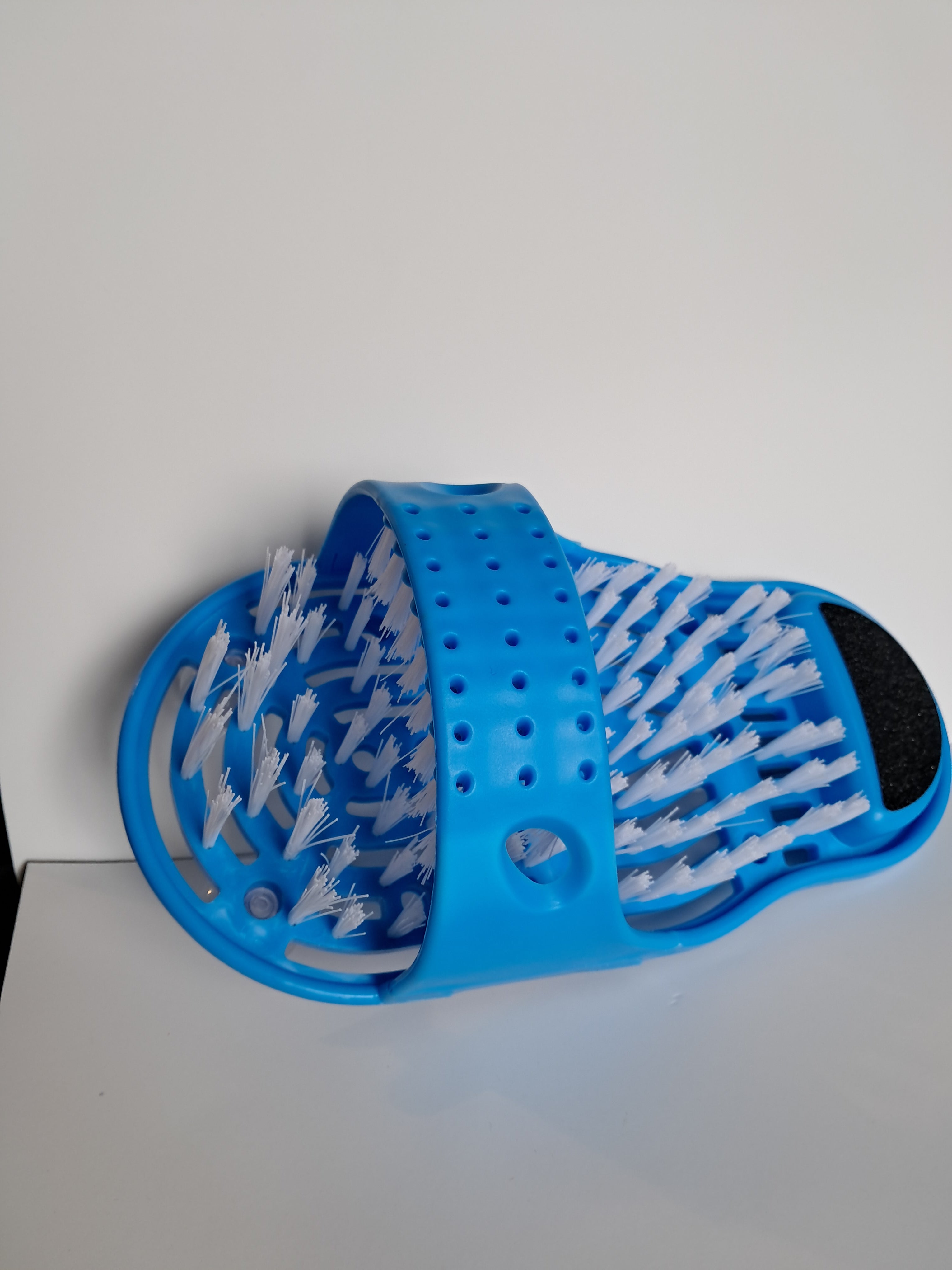 Foot brusher/scrubber